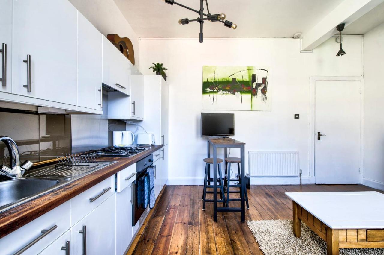 Artsy Modern 1Br Home In Abbeyhill Edimburgo Exterior foto